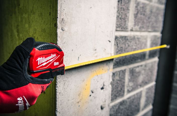 Pro-Compact-Bandmass 8 Meter - Milwaukee 25mm Band Breite, mit Autolock
