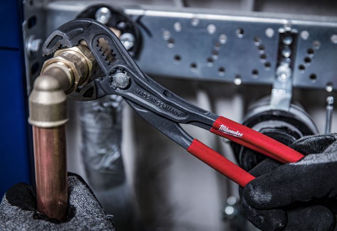 Wasserpumpenzange MILWAUKEE 250 mm - mit Druckknopfverstellung