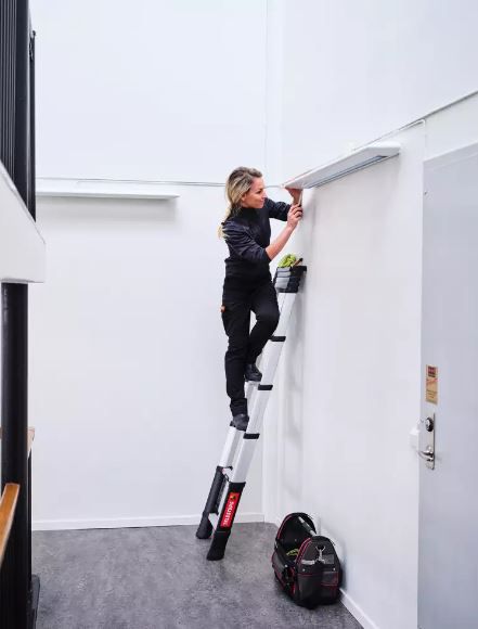 TELESTEPS Teleskopleiter Prime - Länge 2.6m Breite 80cm, 8 Stufenzahl