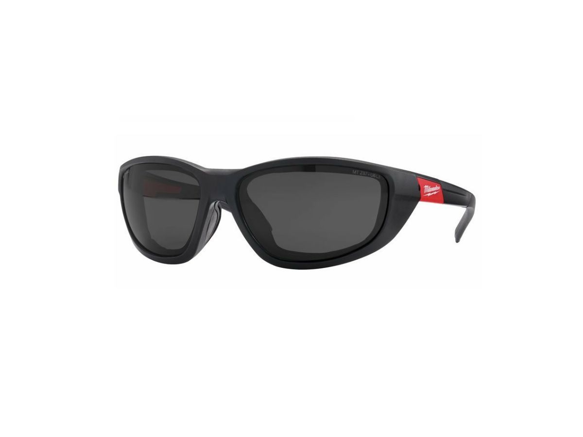 Premium Schutzbrille MILWAUKEE - getönt, mit abnehmbarer Schaumstoffaufl.