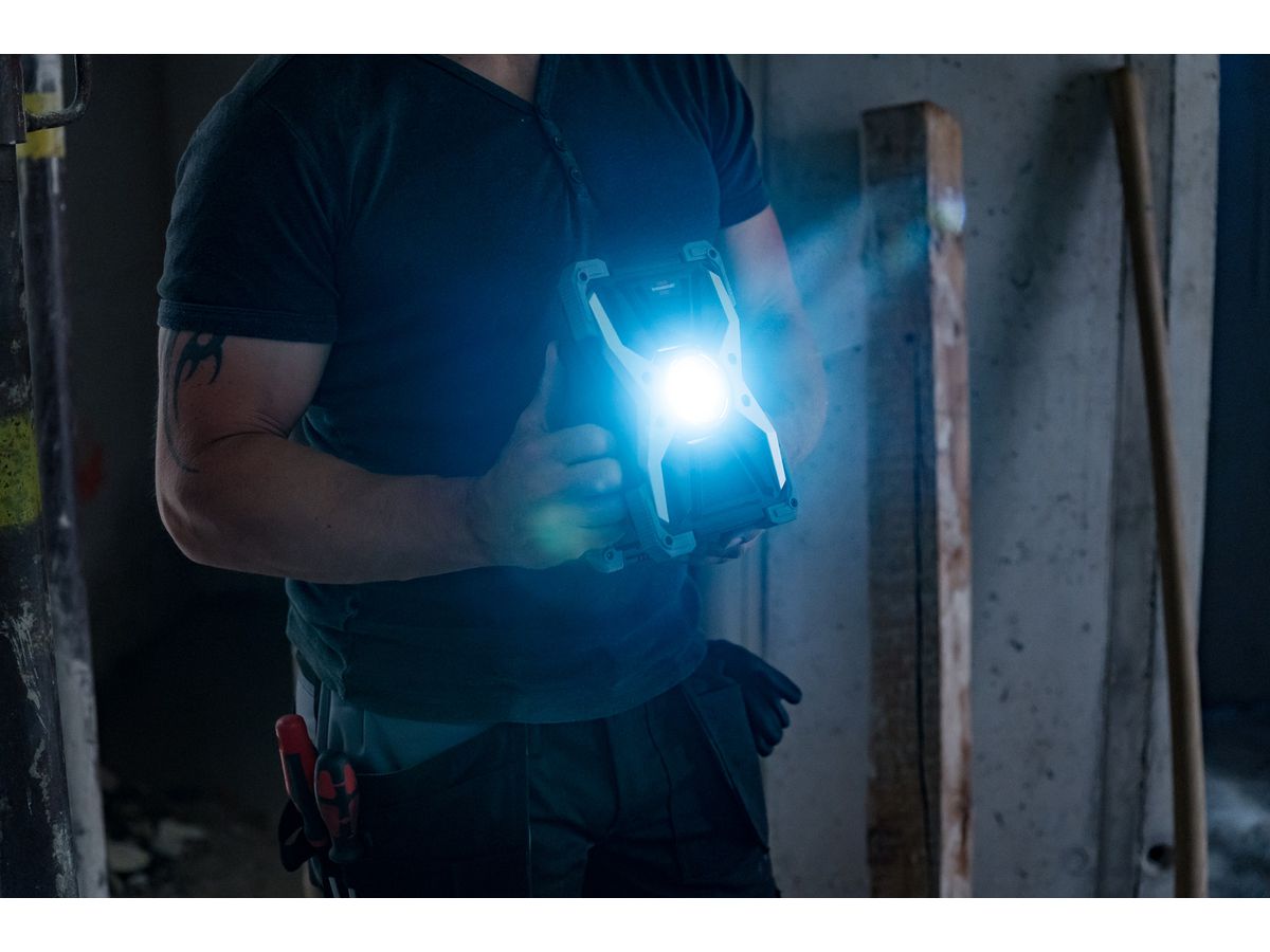 Arbeitsleuchte LED RUFUS 1500lm - 15W mit Akku, IP65