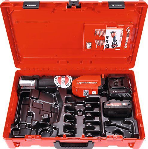 Romax 4000 Pressmaschine Akku 18V 4Ah - und Netzbetrieb bis 110 mm 32-34 kN