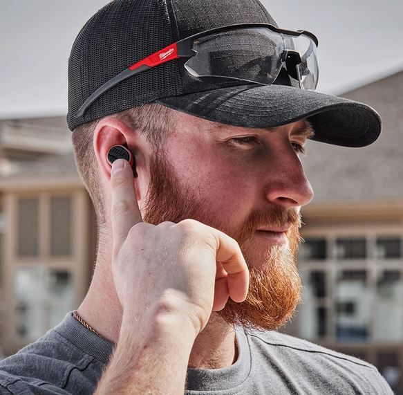 Kopfhörer MILWAUKEE L4 RLEPB-301 - Bluetooth, inkl. Akku und Ladekabel