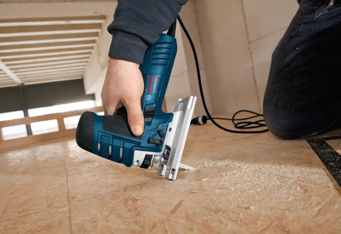 Stichsäge Bosch GST 150 CE 780 W - Im Koffer CH