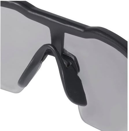 Schutzbrille MILWAUKEE klar - kratzfest & beschlagfrei