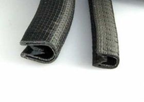Klemmprofil aus PVC schwarz