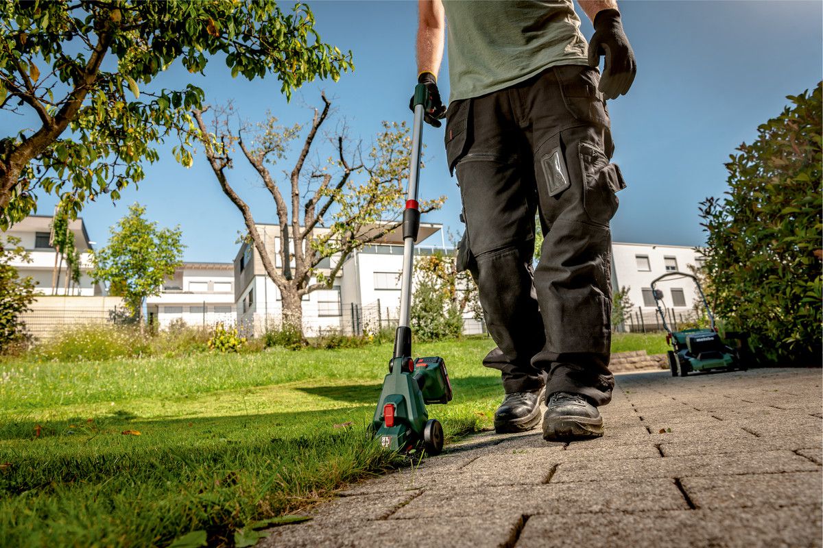 Akku-Strauch- und Grasschere 18V - SGS 18 LTX Q, Metabo, metaBOX 145L