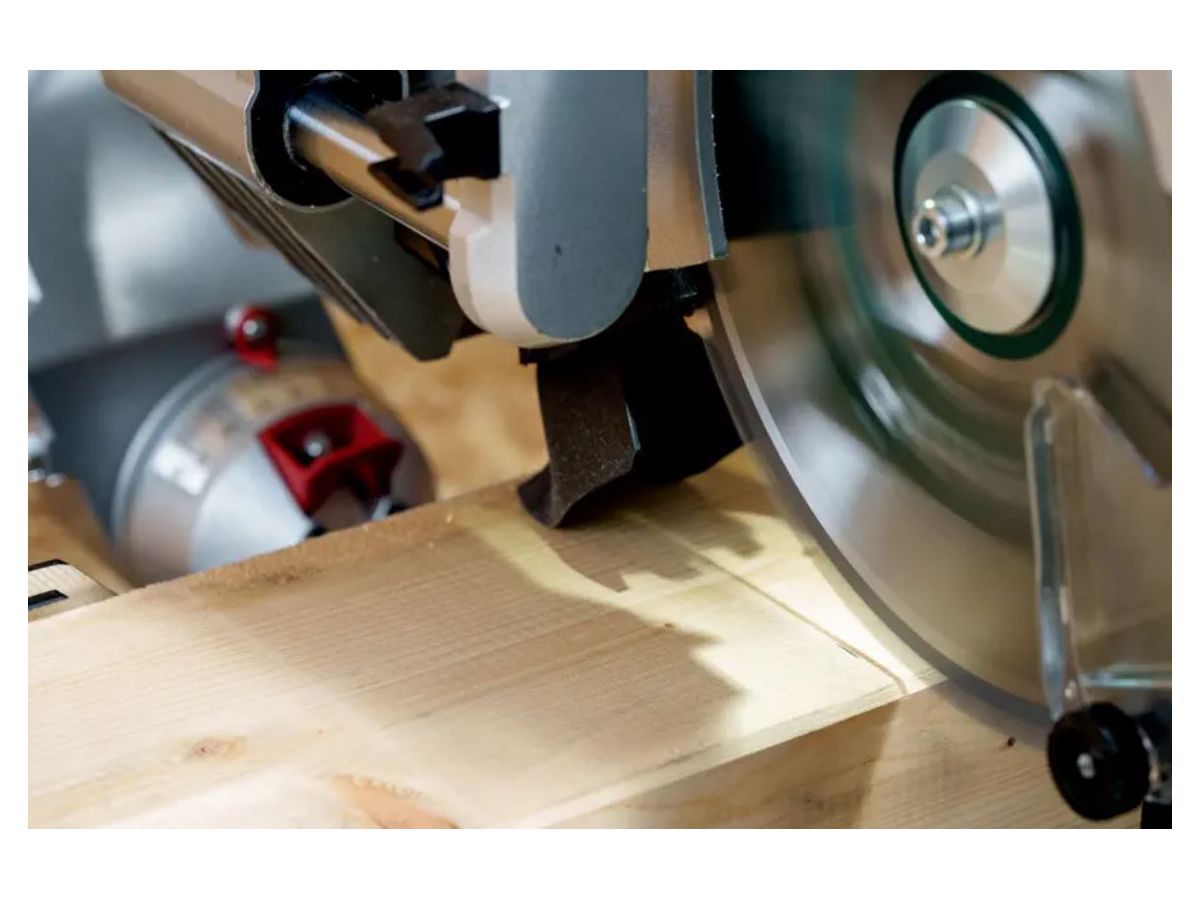 Kappsägen mit Zugfunktion KGSV 254 MC - Metabo, 1450W 47°