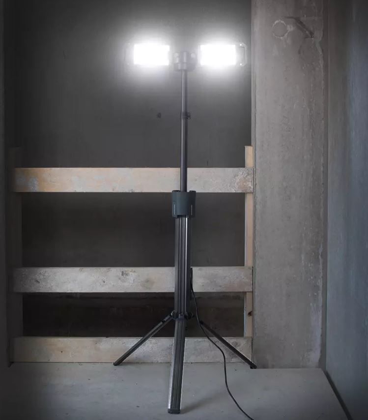 Akku-LED-Arbeitsleuchte TOWER5 2000/5000 - Alle Akku-Marken, 2-4.5 Std., IP30
