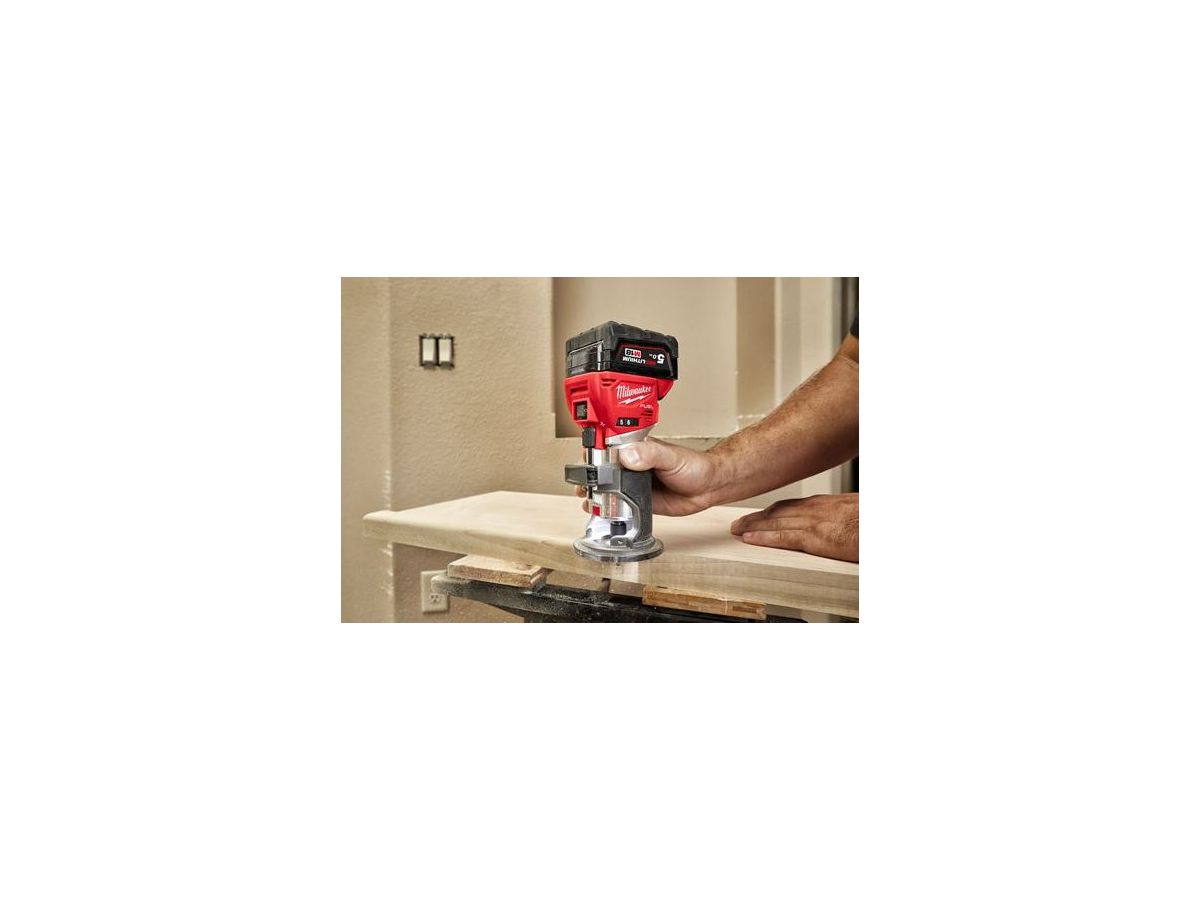 Akku-Kantenfräse Milwaukee - M18 FTR8-0X, mit 6,0/8,0 mm Spannzange