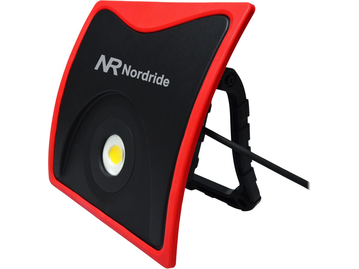 COB Flutlichtstrahler 60W, 2500/5000Lum. - 230V, IP54, 2x230V Steckdose, LED Power
